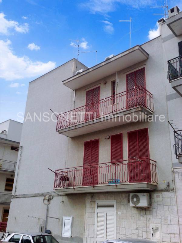 appartamento in vendita a Fasano in zona Savelletri
