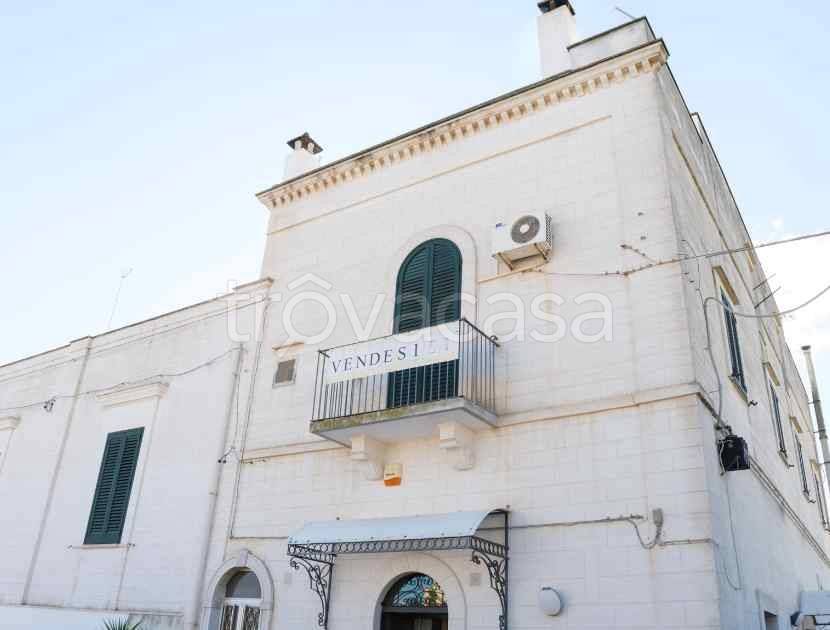 appartamento in vendita a Fasano in zona Savelletri