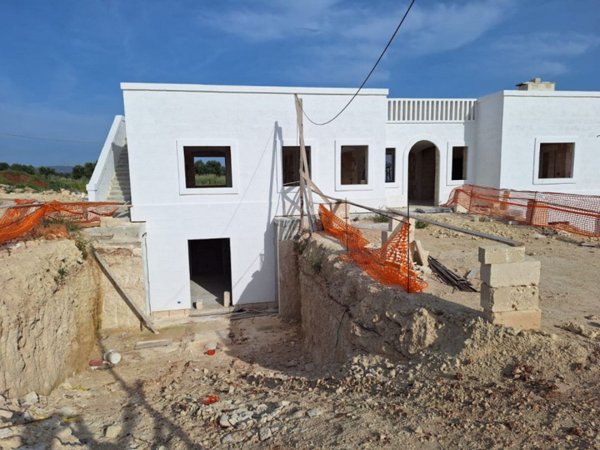 casale in vendita a Fasano in zona Savelletri