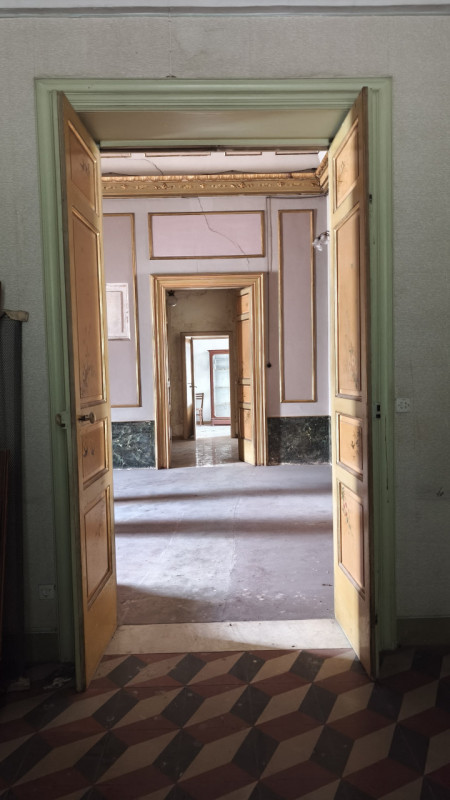 intera palazzina in vendita a Fasano