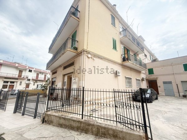 casa indipendente in vendita a Fasano