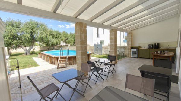 casa indipendente in vendita a Fasano in zona Torre Canne