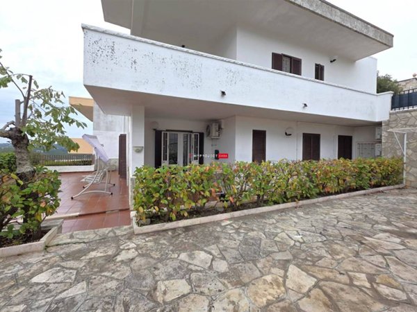 appartamento in vendita a Fasano in zona Canale di Pirro