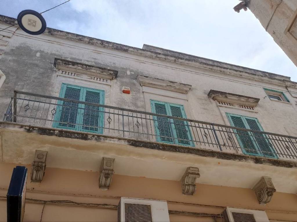 casa indipendente in vendita a Fasano