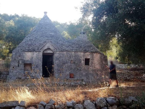 casa indipendente in vendita a Fasano