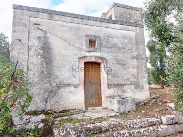 casa indipendente in vendita a Fasano in zona Pezze di Greco