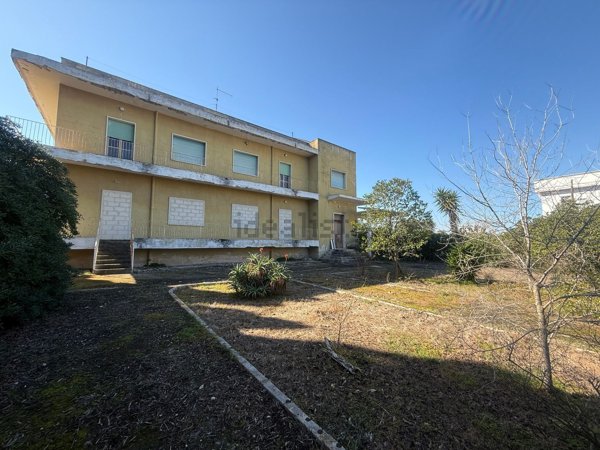 casa indipendente in vendita a Fasano in zona Torre Canne