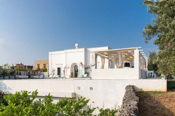 casa indipendente in vendita a Fasano in zona Savelletri