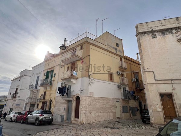 casa indipendente in vendita a Fasano