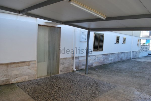 casa indipendente in vendita a Fasano