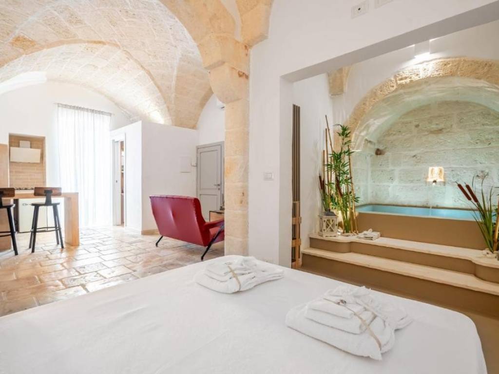 casa indipendente in vendita a Fasano