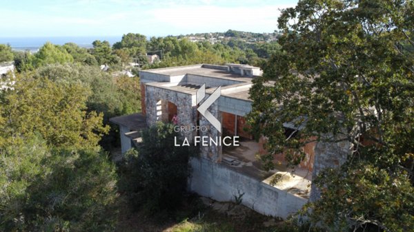 casa indipendente in vendita a Fasano in zona Laureto