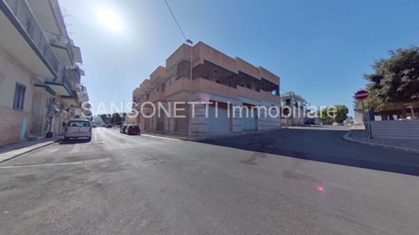 negozio in vendita a Fasano in zona Savelletri