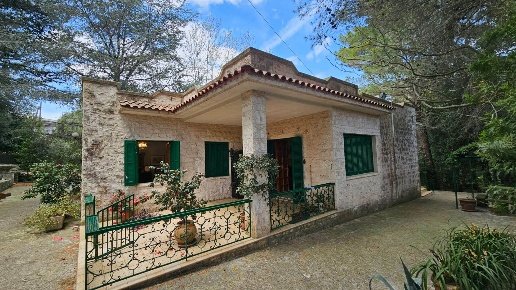 casa indipendente in vendita a Fasano in zona Laureto