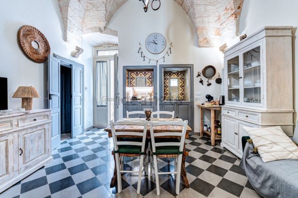 casa indipendente in vendita a Fasano in zona Pezze di Greco