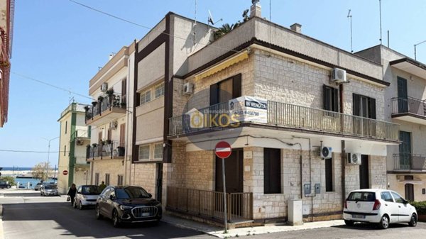 appartamento in vendita a Fasano in zona Savelletri