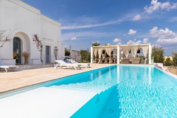 casa indipendente in vendita a Fasano in zona Savelletri