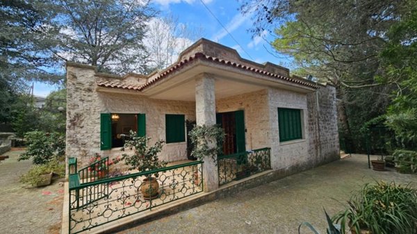 casa indipendente in vendita a Fasano in zona Laureto