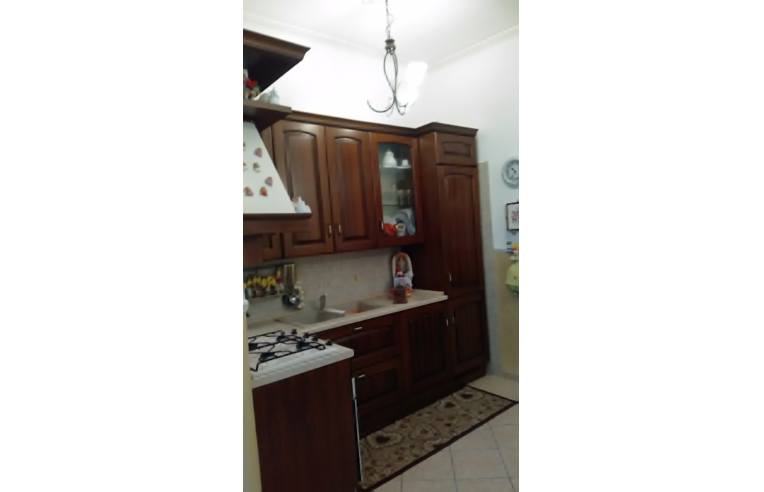 casa indipendente in vendita a Fasano