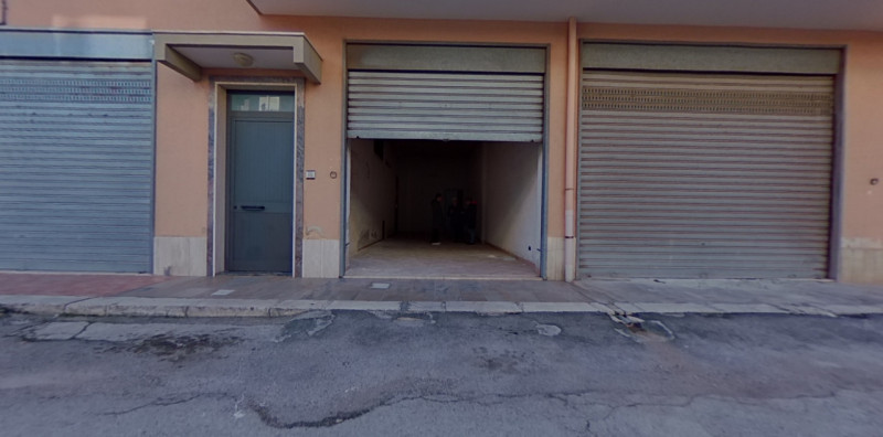 casa indipendente in vendita a Fasano