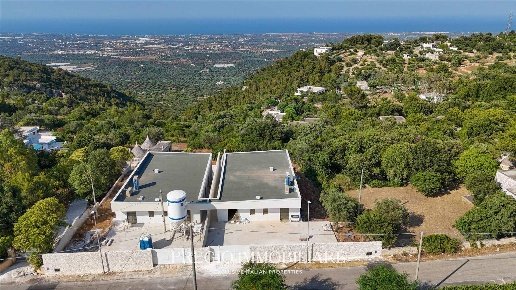 casa indipendente in vendita a Fasano in zona Laureto