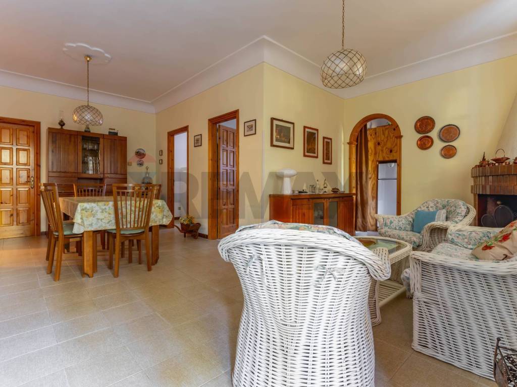 casa indipendente in vendita a Fasano