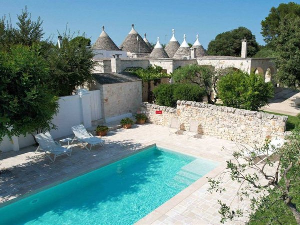 casa indipendente in vendita a Fasano in zona Laureto