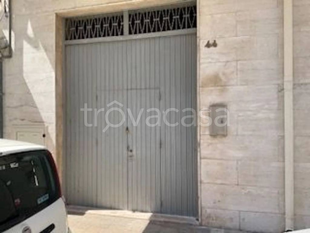 casa indipendente in vendita a Fasano in zona Pezze di Greco