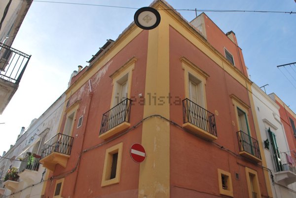 casa indipendente in vendita a Fasano