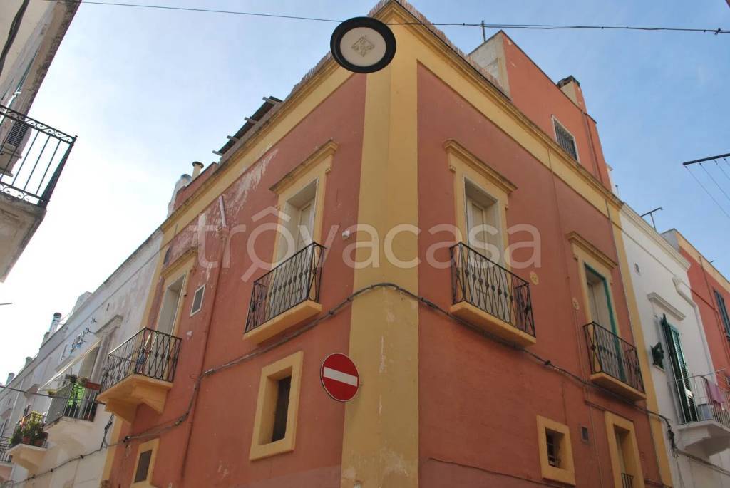 casa indipendente in vendita a Fasano