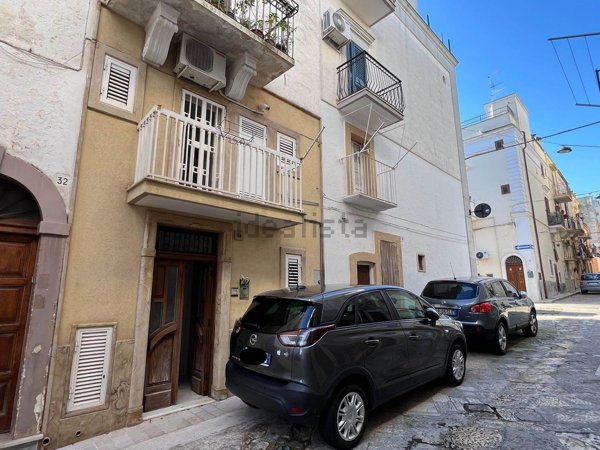 casa indipendente in vendita a Fasano