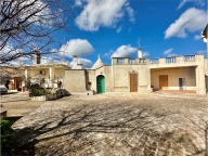 casa indipendente in vendita a Fasano