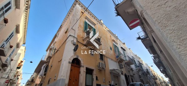 casa indipendente in vendita a Fasano