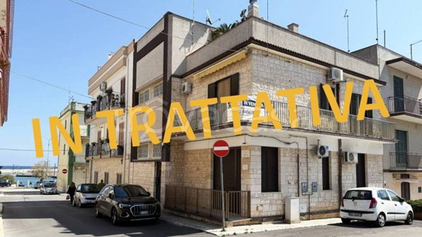 appartamento in vendita a Fasano in zona Savelletri