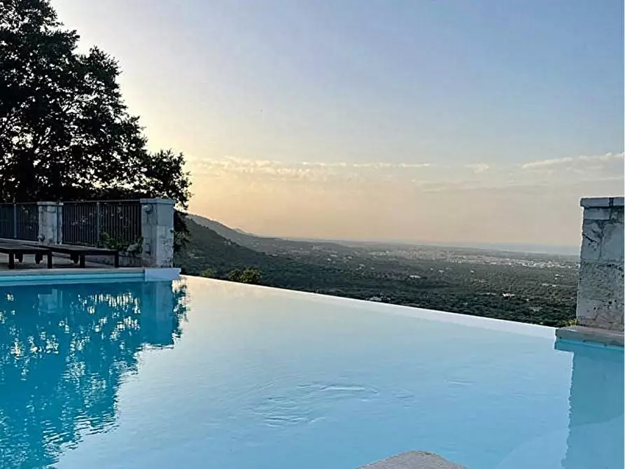 casa indipendente in vendita a Fasano