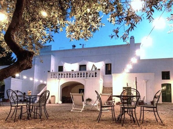 casa indipendente in vendita a Fasano