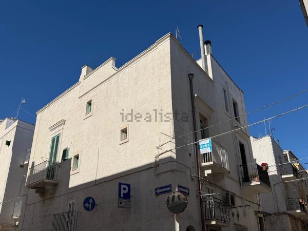 casa indipendente in vendita a Fasano