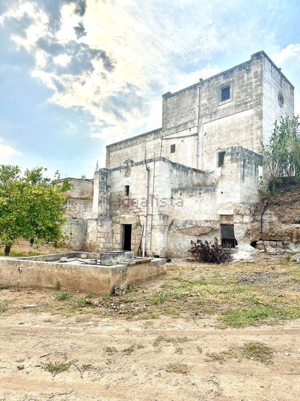 casale in vendita a Fasano