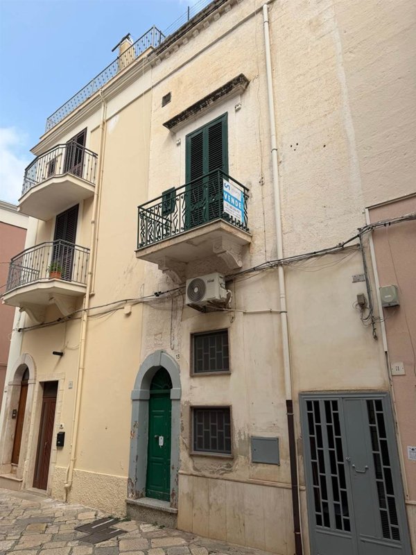 casa indipendente in vendita a Fasano