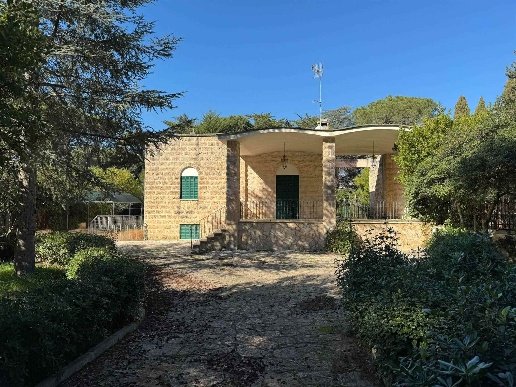 casa indipendente in vendita a Fasano in zona Laureto