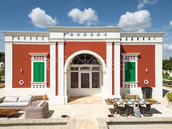 casa indipendente in vendita a Fasano