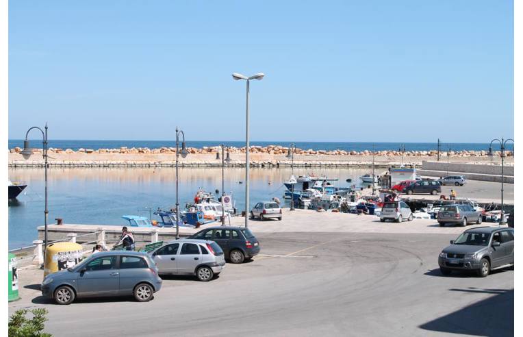 casa indipendente in vendita a Fasano in zona Savelletri