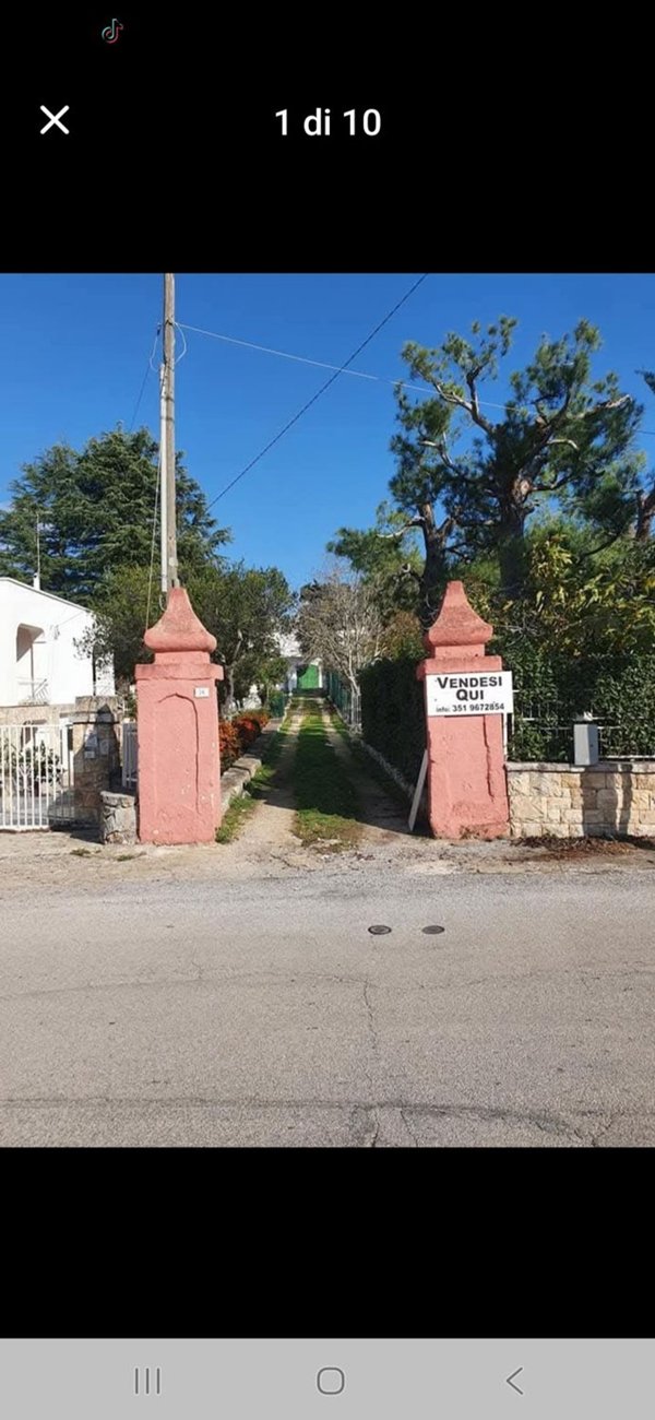 casa indipendente in vendita a Fasano in zona Laureto