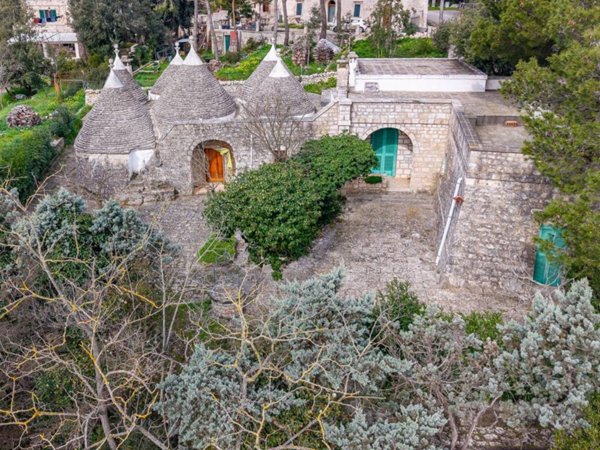 casa indipendente in vendita a Fasano in zona Laureto