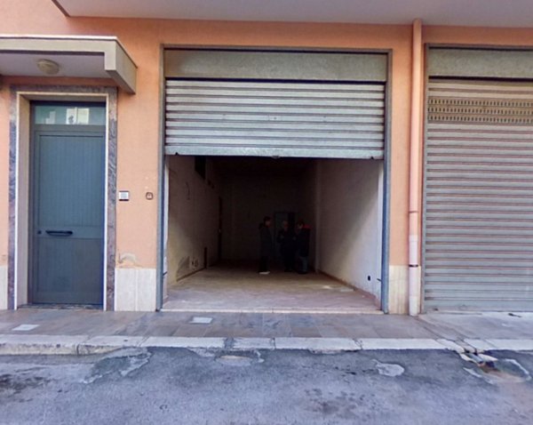 casa indipendente in vendita a Fasano
