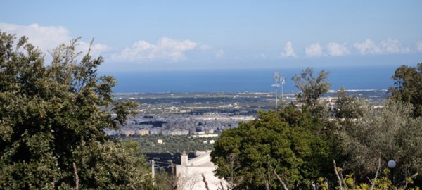 casa indipendente in vendita a Fasano in zona Laureto