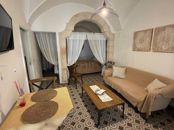 casa indipendente in vendita a Fasano