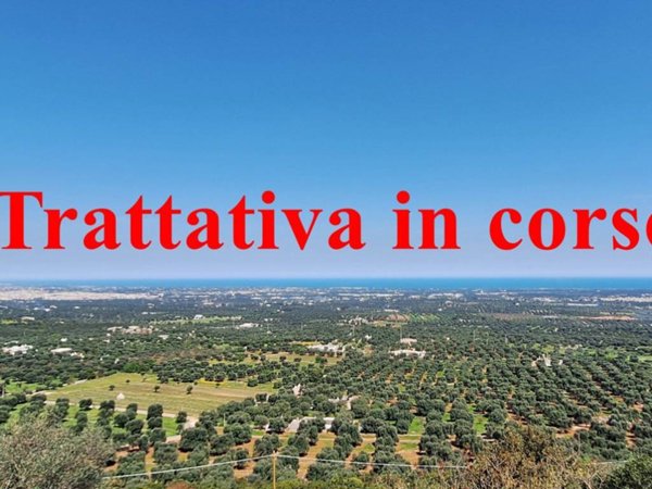 casa indipendente in vendita a Fasano