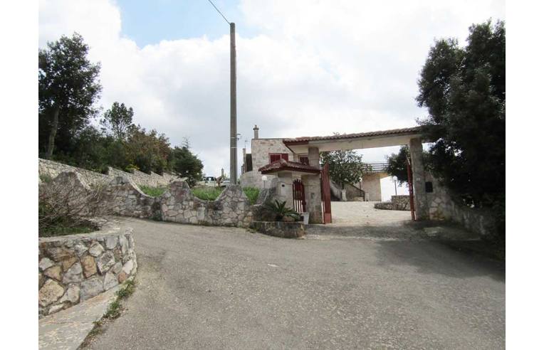 casa indipendente in vendita a Fasano