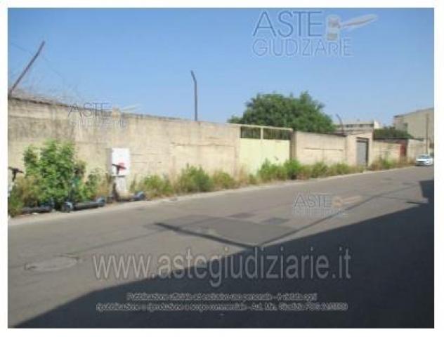 negozio in vendita a Fasano in zona Speziale